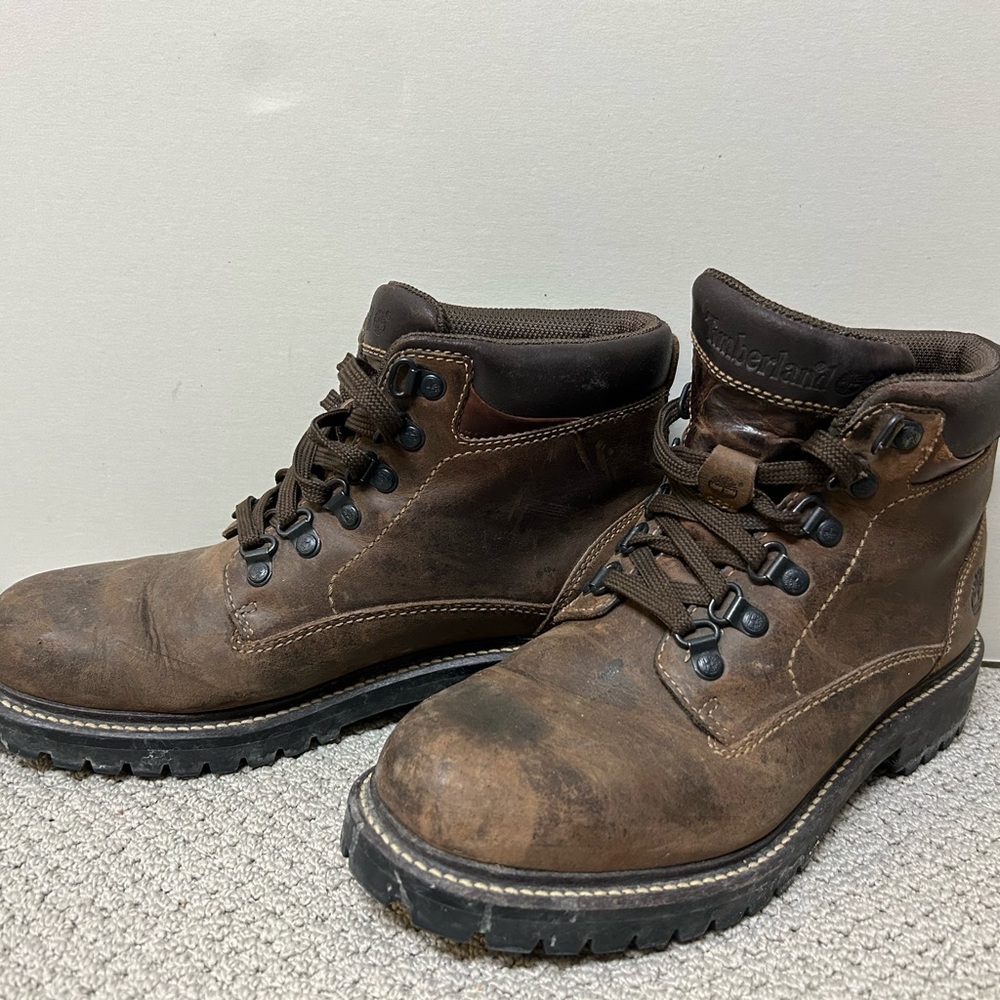 BOOTS | Men’s Timberland boots size 8.5 - Picture 2 of 10